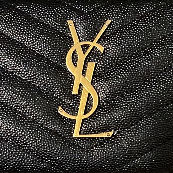 SAINT LAURENT CASSANDRE MATELASSÉ ZIP AROUND WALLET - Picture 5 of 16